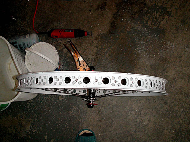 images/forum/drilled rims.jpg